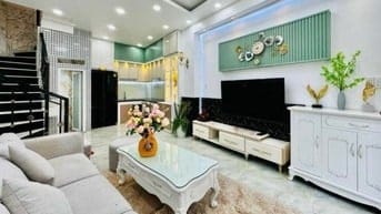 Nhà đường lớn ô tô đường Phan Kế Bính, Quận 1. Giao Nguyễn Văn Thủ