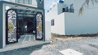 Nhà mới đường ô tô, gần trường học ngay chợ Trung Thành, SHR 3PN 2WC.