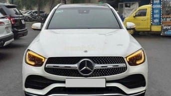 Mercedes Benz GLC300 2021  - 44000 km