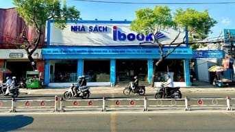 Cho thuê nhà mặt tiền 218A Lê Văn Quới, Q. Bình Tân,DT lớn, vị trí đẹp