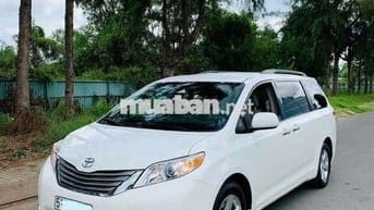 Toyota sienna đk2011màudơn zin nguyênthůy rât mói