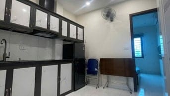 Cho thuê căn 2 phòng ngủ, DT45 m2, tại 20 ngõ 271 Bùi Xương Trạch