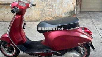vespa 2018 đèn led moi 98% chính chủ kí giay