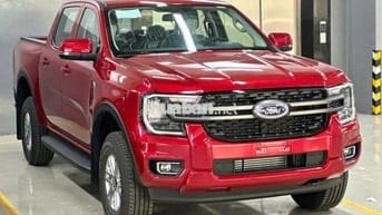 Ford Ranger 25 XLS-màu đỏ new nhiều ưu đãi-xe sẵn
