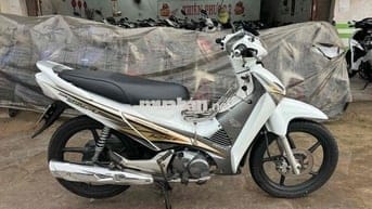 Future fi 2009 trắng 28361 ( hỗ trợ góp )
