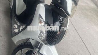 Cần bán xe Sh, nữ đi còn mới, máy êm