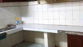 Cho thuê rất gấp NC nhà Mặt Tiền Nguyễn Lâm,P7,Phú Nhuận