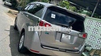 Toyota Innova 2019 2.0E - 86000 km