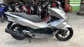Honda PCX 125 bạc 2018 ( hỗ trợ góp )