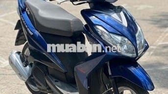 Luvias Fi Đời Cao 2015. Xe Đẹp Keng. Máy Zin Êm