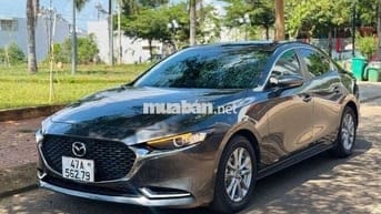 Mazda 3 2022 1.5L Luxury - 14500 km