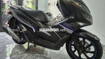 Cần bán xe PCX 150 -2018 đen nhám !49,5tr