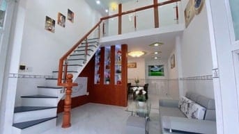 Nhà mới 4x9m,2PN,2WC,bà điểm, hóc môn ,tphcm