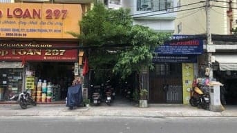 Cần bán nhà mặt tiền Lê Quang Định, Phường 7, Bình Thạnh, 135m2