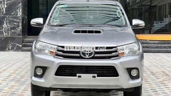 Toyota Hilux 2016 2.5E 4x2 MT - 90000 km