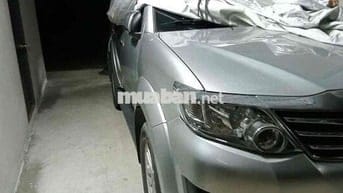 Toyota Fortuner 2014 - 125000 km