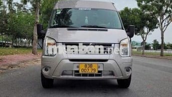 GIA ĐÌNH CẦN BÁN XE FORD TRANSIT LUXURY ĐỜI 2016