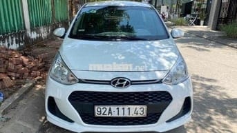 Gia đình cần bán i10 2017 số sàn tại Quảng Nam