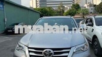 Toyota Fortuner 2017 2.4G 4x2 - 170000 km