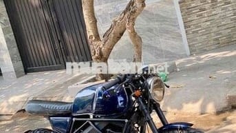rebell rebel cafe racee tracker