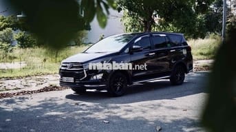 Toyota Innova 2018 2.0 Venturer - 83000 km