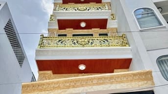 Bán Nhà đường Lê Văn Quới: 4mx16m đúc 1 lửng 3 lầu