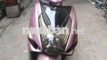 Bán xe nữ ít đi