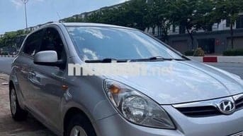 Hyundai i20 2012 1.4 AT - 150000 km