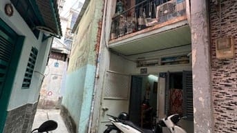 14/  Trần Khắc Chân p15 Phú nhuận 28m2, 1T1L đúc giả 3.45 tỷ