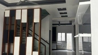 CHO THUÊ NNC MT ĐẶNG THUỲ TRÂM ĐỐI DIỆN ĐH VĂN LANG . P13. BT