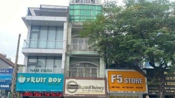 Cho thuê nhà MT đường Xô Viết Nghệ Tĩnh ngay ngã tư hàng xanh 