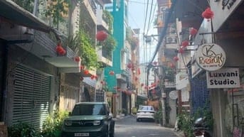 Hẻm xe hơi điện biên phủ q10, 3,8x12m ( 40m2) trệt 2 lầu , 6,8 tỷ tl 