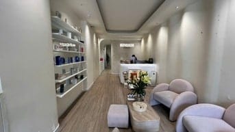 Cho thuê nhà mặt tiền Nguyễn Công Trứ, Quận 1 – Gần Bitexco