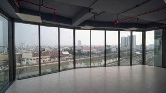 Bán tòa nhà mặt tiền Võ Văn Kiệt, , DT 335m2, 2 hầm 10 tầng 130 tỷ TL