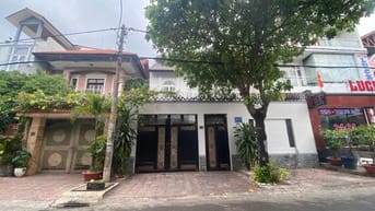 Bán Biệt thự khu Tên Lửa đối diện công viên,10x21,5m, giá 27,5 tỷ.