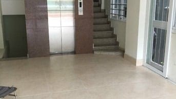 Cần cho thuê mặt bằng khúc hai chiều Lý Chính Thắng, Q.3