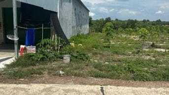  Kẹt nợ bán gấp 250m2 đất thổ cư  xây trọ giá 420tr.