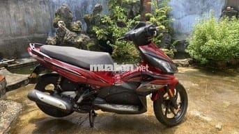 Xe ab 110 lên đầu thái