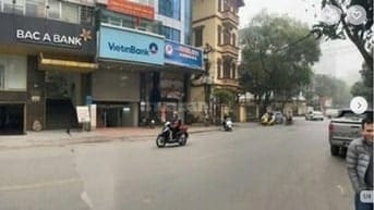 CHÍNH CHỦ CHO THUÊ TẦNG 1+2 NHÀ MẶT ĐƯỜNG Nguyễn Thị Định, MB 75m2