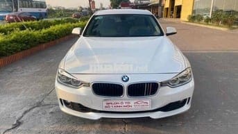 BMW 3 Series 2012 320i Convertible - 130000 km