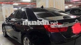 Toyota Camry 2013 2.5Q - 80000 km