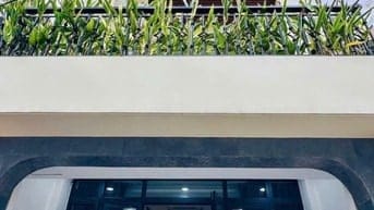 Căn 62m2 CMT8, Q10. Gần vòng xoay Dân Chủ, xây 1 trệt 3 lầu. Sổ riêng 