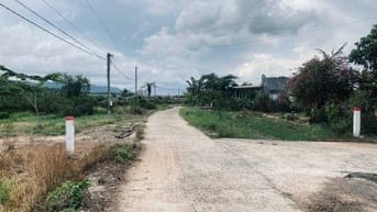 6124m2 Nhà Vườn Đang Kinh Doanh Siêu Đẹp Ngay Tại Hồ Núi Đất có 152m M