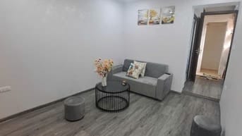 Bán căn hộ Tân Mai: 80m2, 3 ngủ, full nội thất, 2,58 tỷ