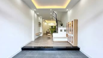 BÁN NHÀ TT-GIÁ TỐT NHẤT THỊ TRƯỜNG| Đ.Lê Văn Sỹ P14 Q3|hẻm xe hơi|SHR