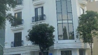 Cho thuê nhà 2 mặt tiền diện tích 150m2 mặt phố Kim Quan Thượng