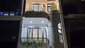 Cho thuê nhà 182/4c Lê Văn Sỹ, Phường 10, Quận Phú Nhuận.