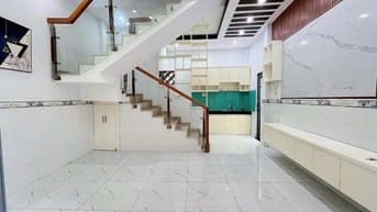 KINH DOANH BÁN LỖ!Đ.Lê Văn Sỹ P12 Quận 3,DT:30m2/2.150 Tỷ, HXH,SHR