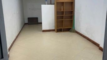Chính chủ cho thuê DT 70 m2, có nhà 30m2x2T, ngõ 22 Tôn Thất Tùng