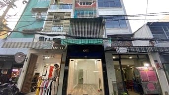  Cho thuê nguyên căn nhà, vị trí đẹp, mặt tiền kinh doanh các ngành hà